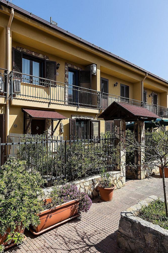 Bed And Breakfast Marina D'Aspra Bagheria Exterior foto